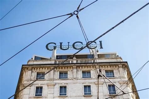 gucci lavora con noi stage|gucci job offers.